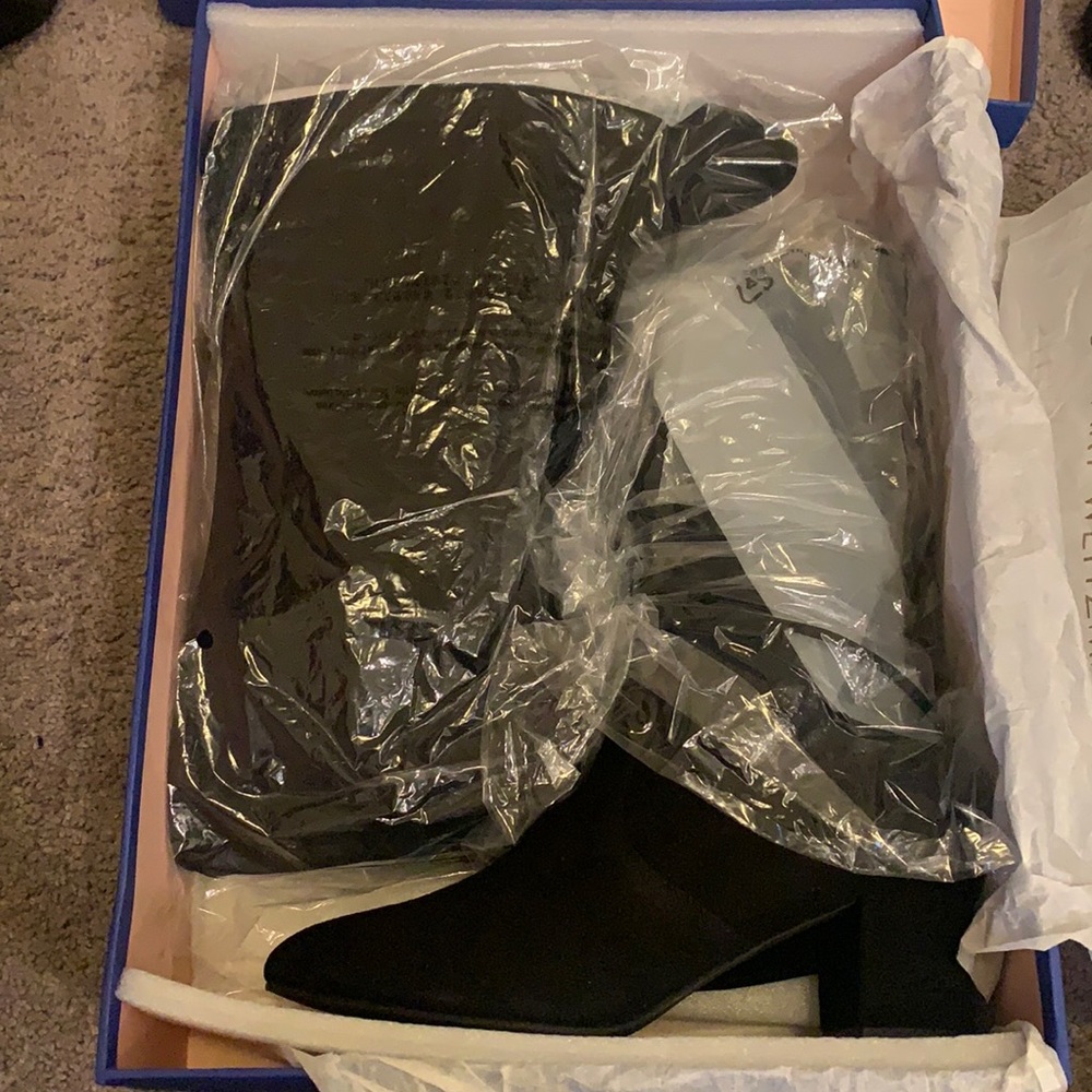 Stuart Weitzman Genna 60 Boot Size 8 - image 1